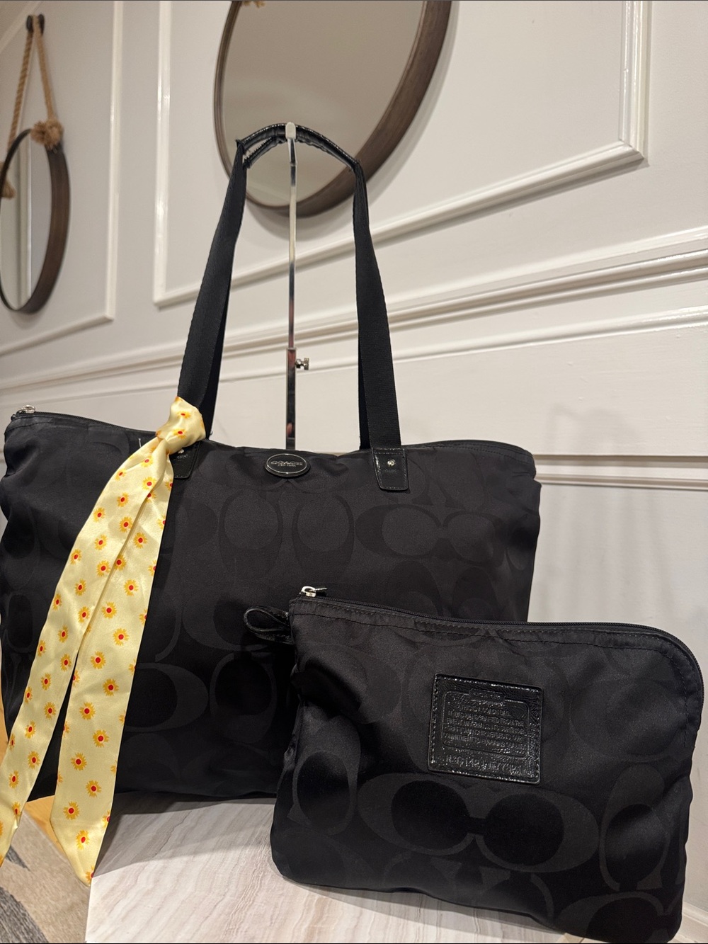 Coach Bag Getaway Black Signature Nylon Packable Weekender Tote Set - Picture 4 of 17